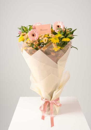 Sunlit Elegance Hand Bouquet