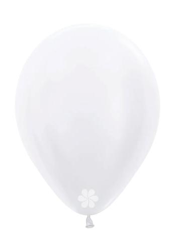 White Balloon