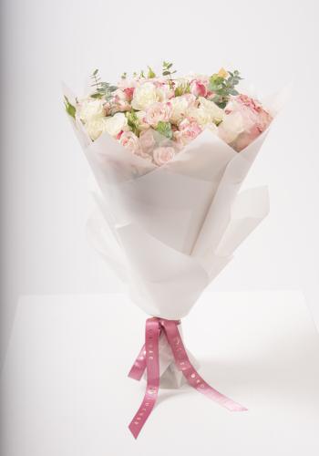 Rosy White - Spray Rose Bouquet with Eucalyptus