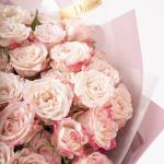 Blush kiss - Spray Rose Bouquet